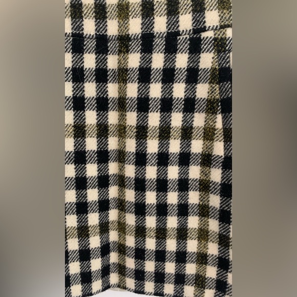 J.Crew Princess Mini Skirt in Double Serge Wool. Size 00. Black and White Plaid - Picture 6 of 11